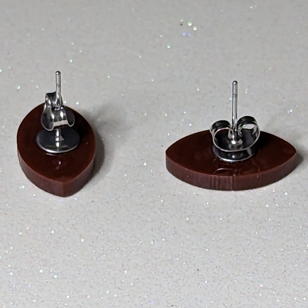 Football brown glitter acrylic stud earrings - Picture 6 of 7